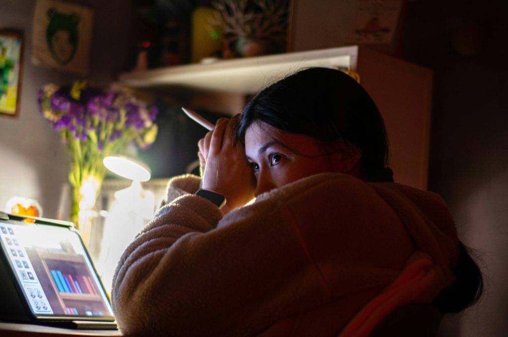 AI in daily life tools are task focused, not human thinking