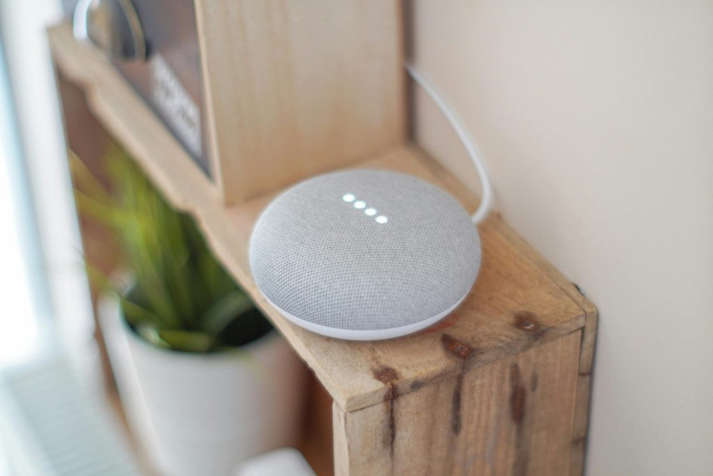 voice history controls that help improve smart speaker privacy
