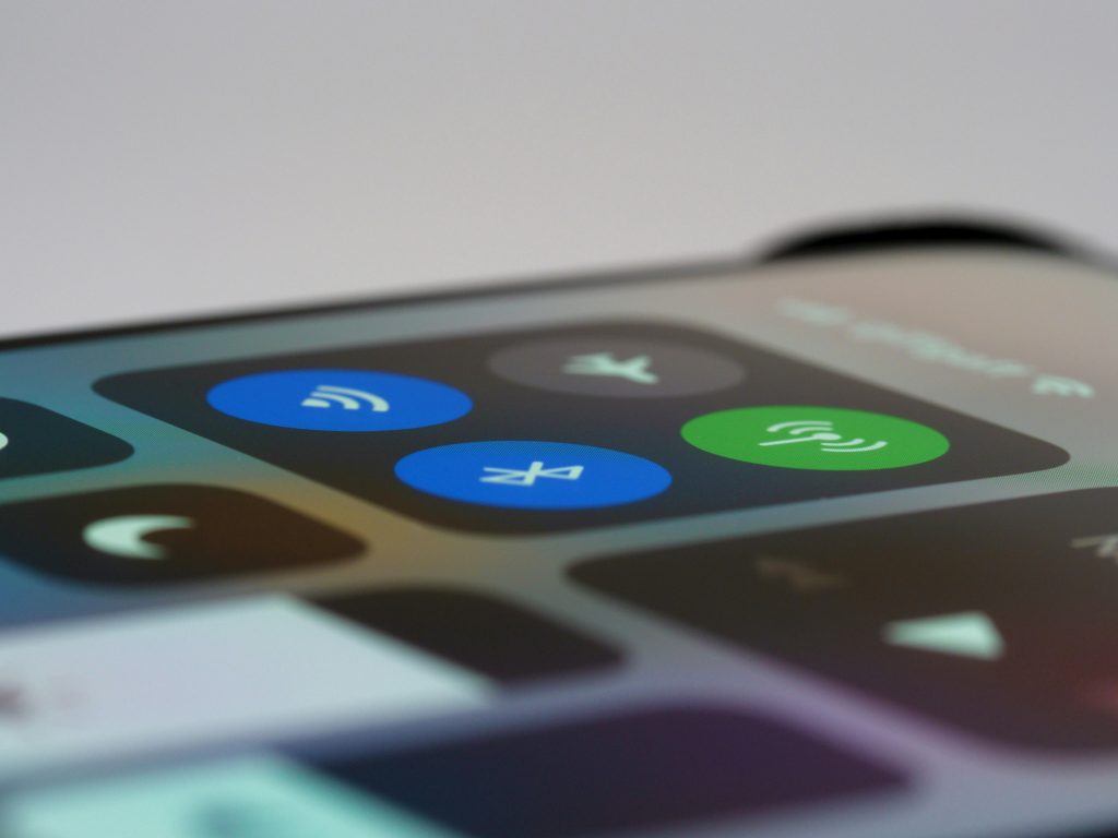 wifi frequency settings to fix slow Wi-Fi speed