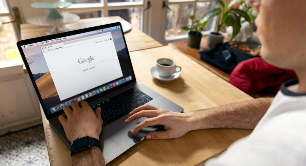 cookie controls inside browser privacy settings to reduce browser tracking