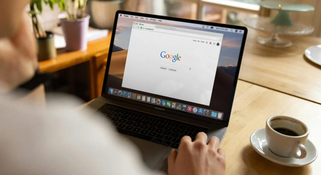 Why Internet Speed Changes During the Day and What Affects It Most