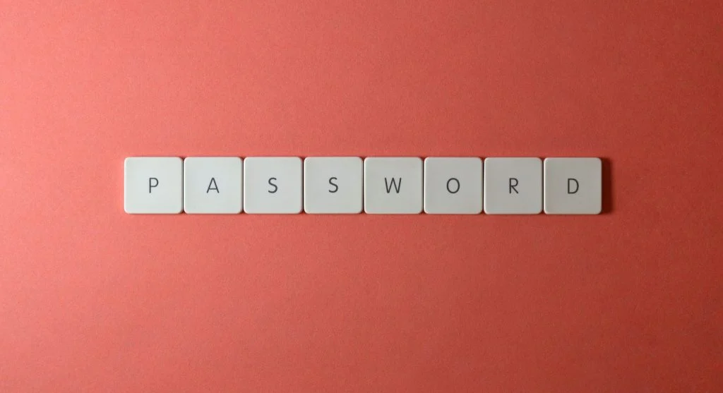 Duplicate saved logins creating confusion in a browser password list