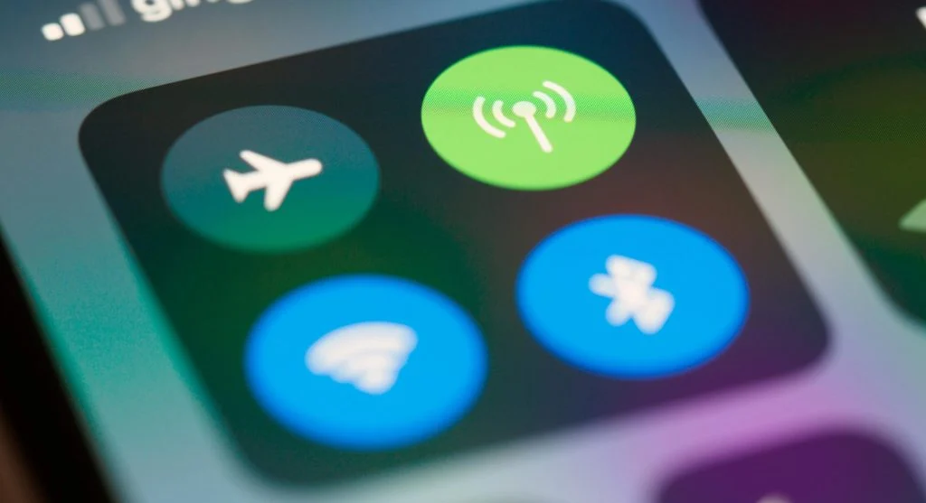 How to Check Which Apps Use the Most Mobile Data on Your Phone