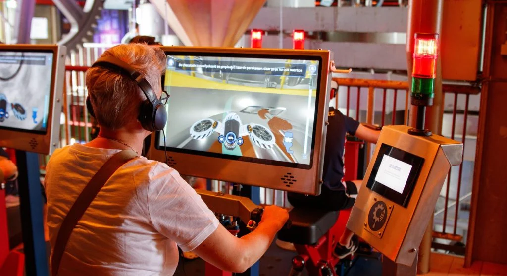 Virtual counterpart systems used in an industrial environment